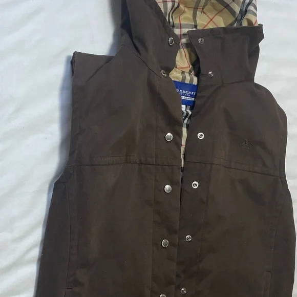 Burberry Tan and Black Checkered Vest - Picture 8 of 8